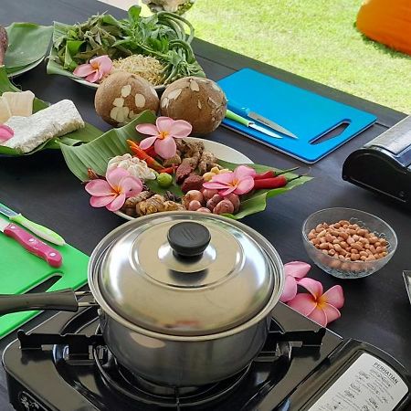 Indah Homestay And Cooking Classes Senggigi Extérieur photo