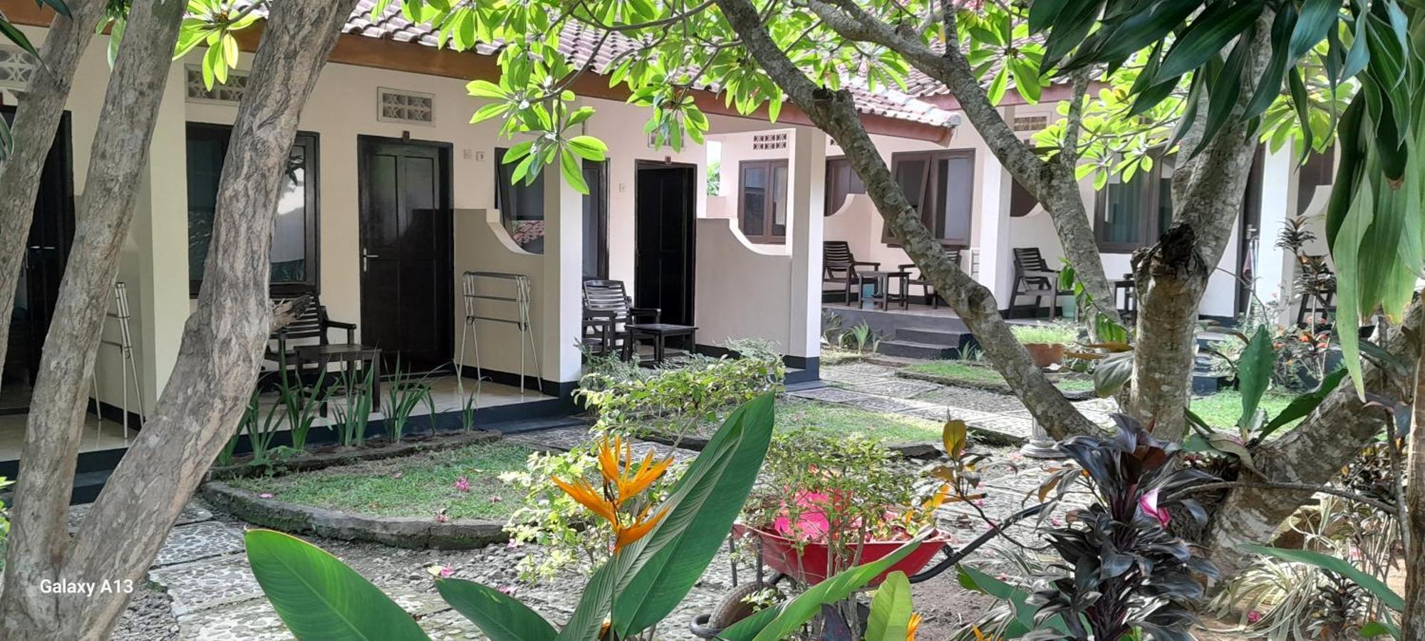 Indah Homestay And Cooking Classes Senggigi Extérieur photo