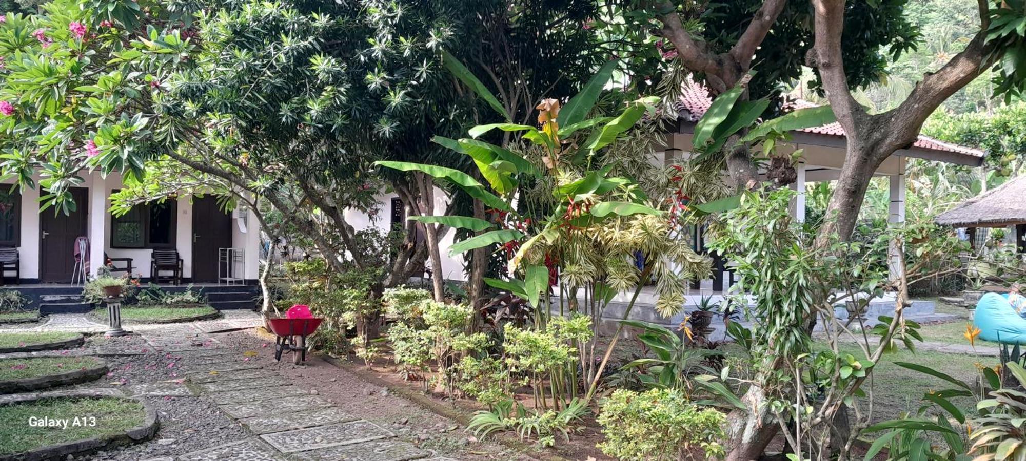 Indah Homestay And Cooking Classes Senggigi Extérieur photo