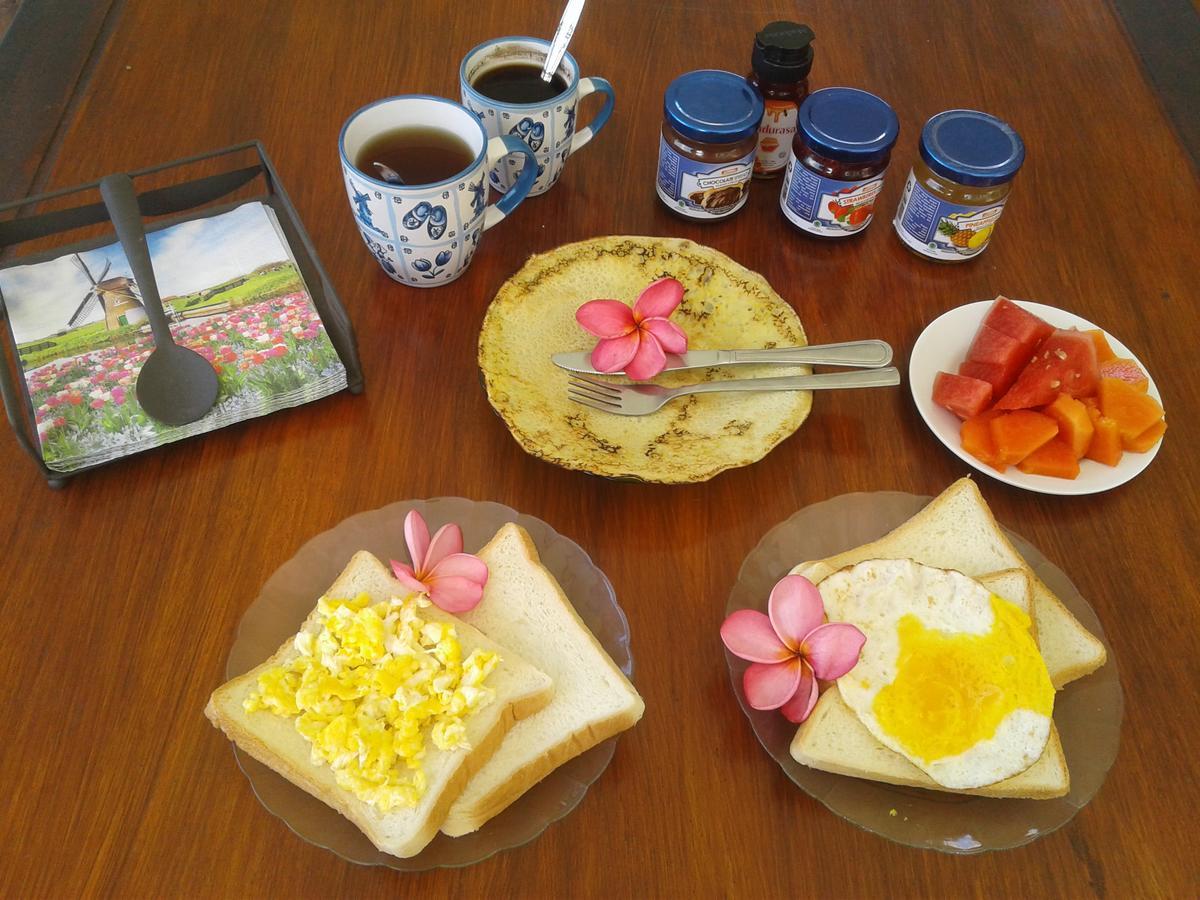 Indah Homestay And Cooking Classes Senggigi Extérieur photo
